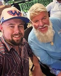 Deanna Weldon's Instagram, Twitter & Facebook