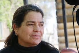 Amanda Jara's Instagram, Twitter & Facebook