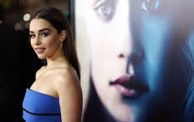 ملكة التنانين تفسر مشاهدها الجريئة في مسلسل Game of Thrones -  23.11.2017, سبوتنيك عربي