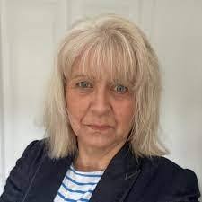 Roy Blythe's Instagram, Twitter & Facebook