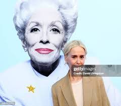 Michelle Dunker's Instagram, Twitter & Facebook