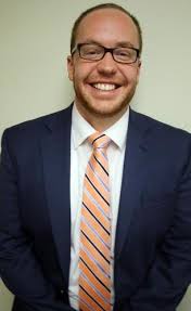 Legislators select county manager