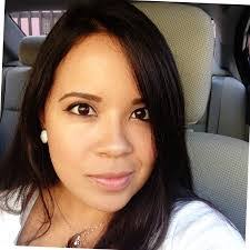 Veronica Zea's Instagram, Twitter & Facebook