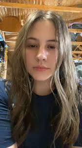 Elise Ames (@eliseames)