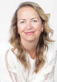 Paula Deason's Instagram, Twitter & Facebook