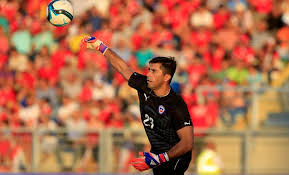 El portero de universidad de chile y catalogado por muchos como el mejor arquero de américa, volverá a la titularidad de la selección chilena el próximo 15 de enero la última vez que herrera defendió el arco de la roja fue en 2005 en la derrota por 3 a 1 ante perú. Copa America Johnny Herrera Y Su Cuenta Puranoticia