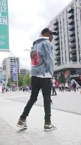 In it, you could fit all your laptop and chargers, your clothes for the week, and possibly even several puppies, too. Travis Scott Jordan 1 With Jeans Novocom Top