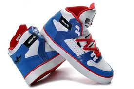 Adidas Black And Red High Tops Pin By Tania Sarunsiri On Adidas Adidas Shoes Originals Shoes Mens Sneaker Head