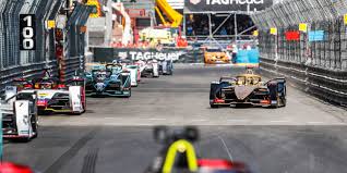 Monaco is the only circuit on the calendar to hold the first two formula 1 practice sessions on thursday, rather than friday, which gives the weekend schedule a very different appearance. Formula E Races On Full Historic Monaco Circuit For The First Time This Weekend Electrek
