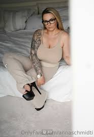 Anna Schmidt Leaked Photo 304046 - Fapello.su