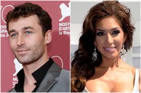 Farrah says her DAD negotiated the tape with James Deen! 🤢 in comments!