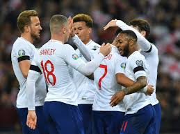 Zdenek ondrasek (tschechien) trifft mit dem. Sterling Uberragt Bei Englands Sieg In Em Quali Gegen Tschechien
