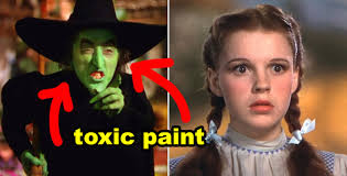Take a look below for 30 more fun and fascinating facts about the wizard of oz. Shocking Facts About The Wizard Of Oz Movie And Actors