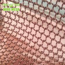 Welded together in a square grid pattern and made from steel. China Aluminum Alloy Chain Mail Ring Wire Mesh For Decorative Curtain China Chainmail Curtain Decorative Wire Mesh