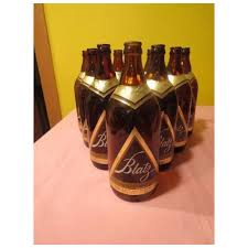 Amazon.Com: Relicpaper 1950 Blatz Beer: I Lived In Milwaukee, Dan Duryea, Blatz  Brewing Print Ad: Posters & Prints