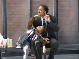 It's an i in happiness. Smith Shines In The Pursuit Of Happyness Vaildaily Com