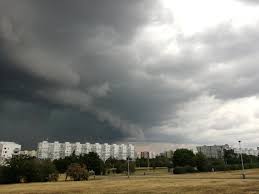 Oblaku cumulonimbusu se říká také kumulonimbus. V Pondeli Ocekavame Prehanky Nebo Bourky Zejmena Na Vychode Cr Meteopress Predpoved Pocasi Aktualni Pocasi