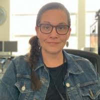 Karen Bade's Instagram, Twitter & Facebook