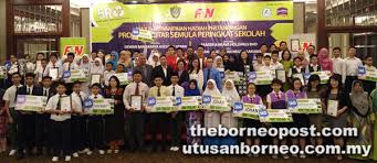 Program & aktivitipelaksanaan program pengambilan pekerjamatlamatmajlis perbandaran manjung sebagai pihak berkuasa tempatan yang aktif memastikan bahawa penduduk dan penduduk tinggal di kawasan mereka berjaya dan mengamalkan aktiviti kitar semula. 17 Sekolah Di Bandar Raya Kuching Kumpul 20 291 2kg Bahan Kitar Semula Utusan Borneo Online