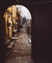 Ideas Home Pictures Download Free Images On Unsplash Street Photography Urban Street Photography Pakistan Pictures
