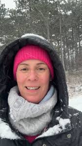 Im Kiefer sitzt oft enorme Spannung 🌞Emotional & auch 🐎 körperlich (  Pferde haben 4-5 Tonnen Kaudruck, also die können schon so ein Fingerlein  schnell mal' abbeißen, sollte es zur falschen Zeit