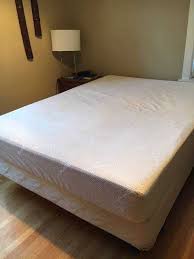 I Am Selling My Very Comfortable 28firm 29 Queen Tempurpedic Bed 2c Which Includes The Mattress 2c Box Spring 2c And Metal Fram Bed Tempurpedic Bed Queen Beds