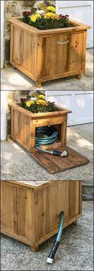 Hide Your Garden Hose In This Diy Hose Storage With Planter To Keep Your Yard Beautiful And Tidy Furniturem Woodworking Projects Diy Hose Holder Hose Storage