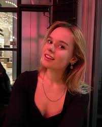 rosie (@rosiegibowicz) • Instagram photos and videos