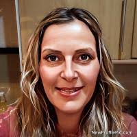 Tabitha Nolan's Instagram, Twitter & Facebook