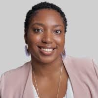 Shannon Pringle's Instagram, Twitter & Facebook