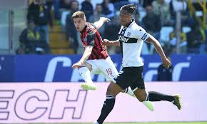 Bruno eduardo regufe alves is a portuguese footballer who plays as a centre back for f.c. Bruno Alves Despede Se Do Parma E Tempo De Dizer Adeus Maisfutebol