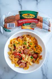 Put the sausage rounds, onions, and potatoes into a large bowl. Creamy Sausage Pasta Dinner Made In One Pan Kylee Cooks