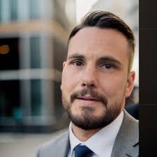 Last week I celebrated 9 years with Paychex. I started my career here  because there was an issue transferring with ADP down to San Diego and not  an open position available. As