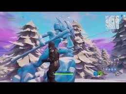 Fortnite Dance Between 3 Three Ice Sculptures Location Fortnite Seas Ice Sculptures Fortnite Fortnite Season 11