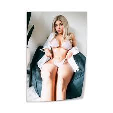 Model Azilia Hadid Sexy Body Portrait Poster 3 Canvas Art Wall Printing  Office Bedroom Aesthetic Living Room24x36inch(60x90cm) Unframe-style :  Amazon.ca: Home