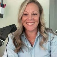 Lorie Butts's Instagram, Twitter & Facebook