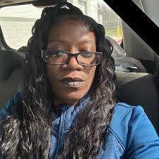 🚨 𝗕𝗥𝗘𝗔𝗞𝗜𝗡𝗚: Cristiano Ronaldo has informed Al-Nassr he would be  willing to stay at the club if a title-challenging squad was guaranteed.  Leaving Saudi Arabia or even RETIRING are other valid options