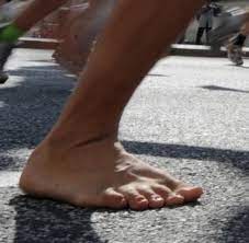 Die eröffnungsfeier findet am 23. Barfuss Bei Der Leichtathletik Wm Ist Das Uberhaupt Erlaubt Welt