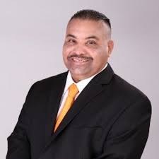 Dionisio Rosales's Instagram, Twitter & Facebook