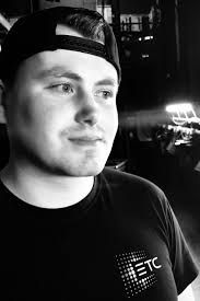 The Wound, the Rag & the In-Between