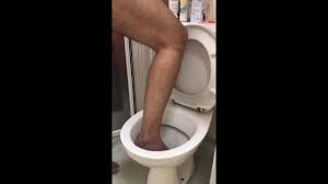 Foot in Toilet and Flush my Foot (feet in Toilet) - Pornhub Gay