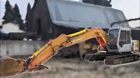 Removing and disassembling hydraulic cylinders - excavator project