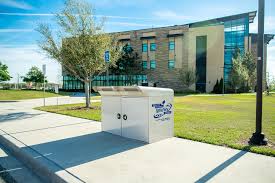Reddit gives you the best of the internet in one place. Library Book Return Box Now Available At Valencia College Lake Nona Nonahood News