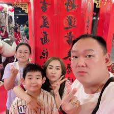 Dannis Lee 以前你的招数🤣🤣🤣🤣