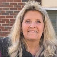 Kimberly Dill's Instagram, Twitter & Facebook