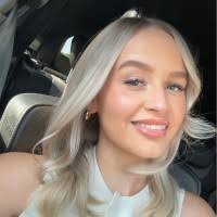 200+ perfiles de «Cadle»