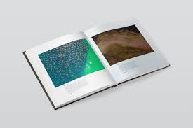 Paris in color by nichole robertson, foraged art: 50 Years Of Wildlife Photographer Of The Year Florian Featured In The Nhm Coffee Table Book Naturfotograf