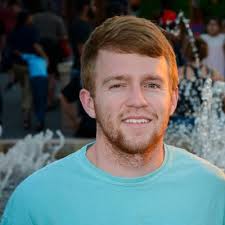 Hayden Hodges (@pledgehodges)