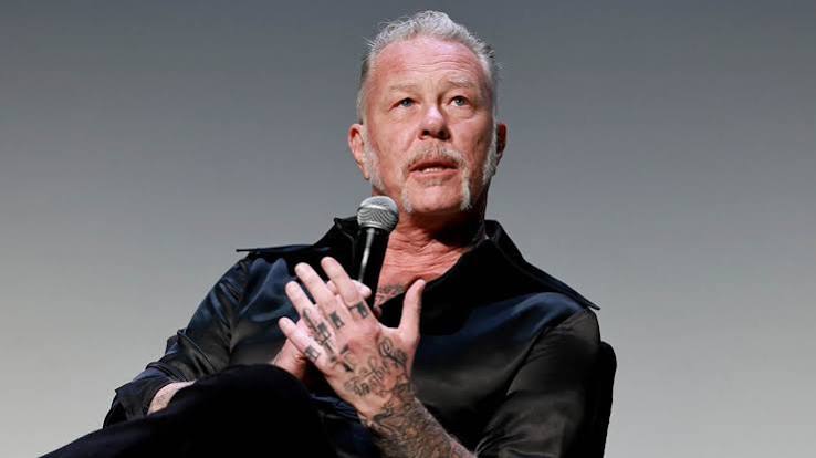 Metallica frontman James Hetfield rips performers who turn concerts political | Fox News