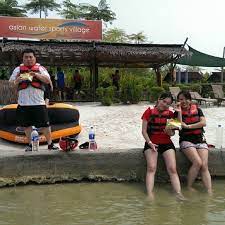 With their own private beach and lake, they offer loads of water sports from us and canada (banana boat is old news), a water theme park, barbeques, kayaking and more. Asian Water Sports Village 13 Tips